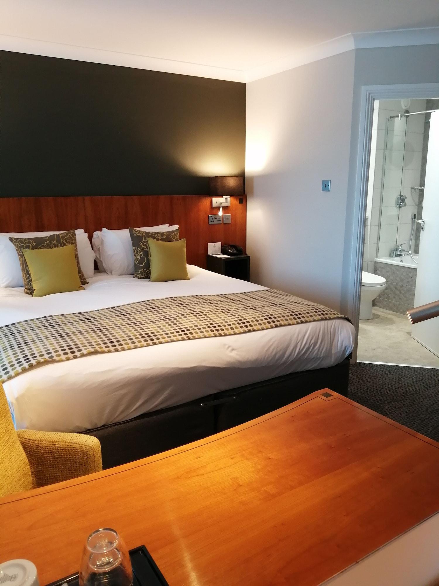 Best Western Plus Angel Hotel Chippenham  Esterno foto