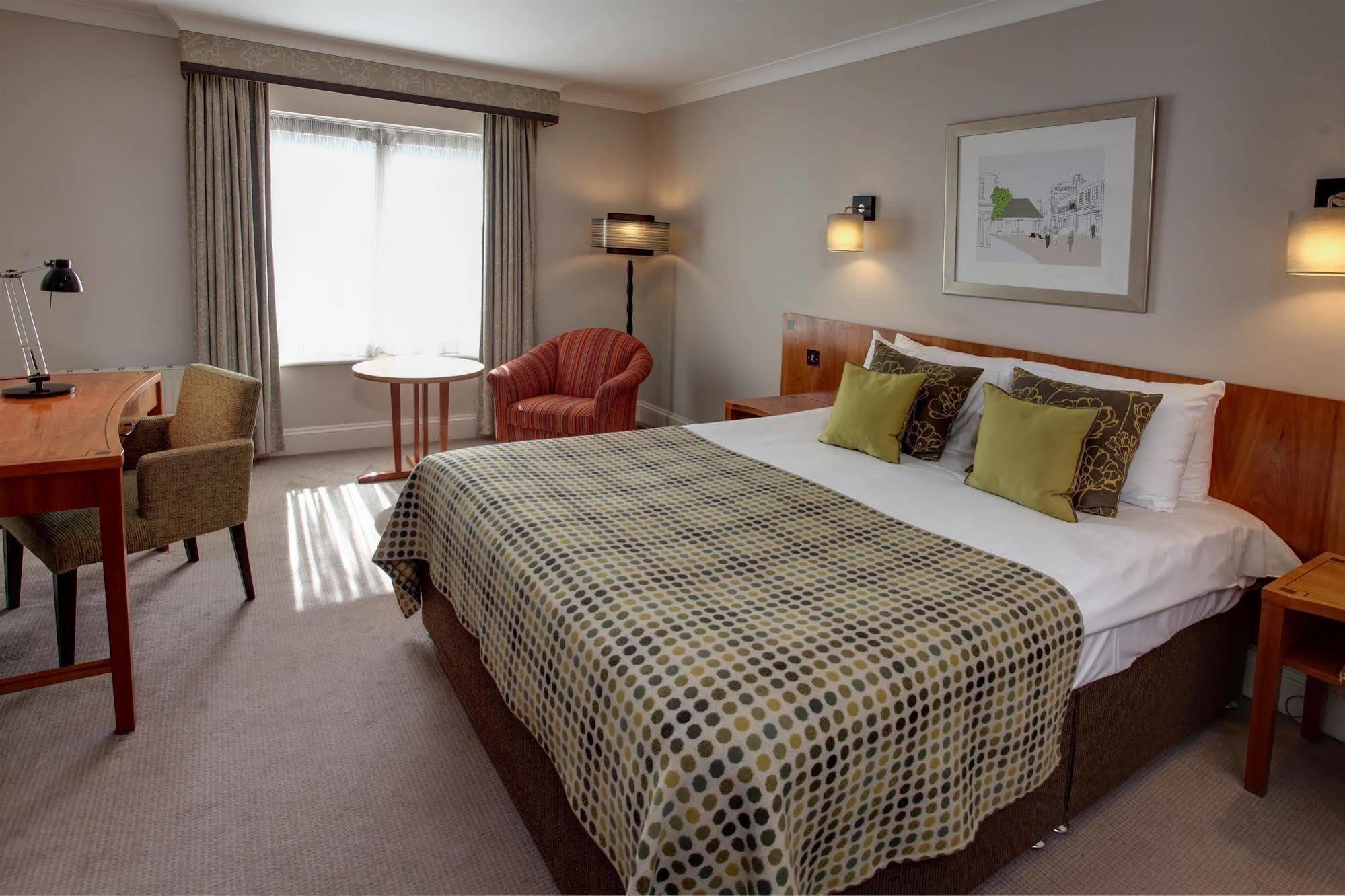 Best Western Plus Angel Hotel Chippenham  Esterno foto