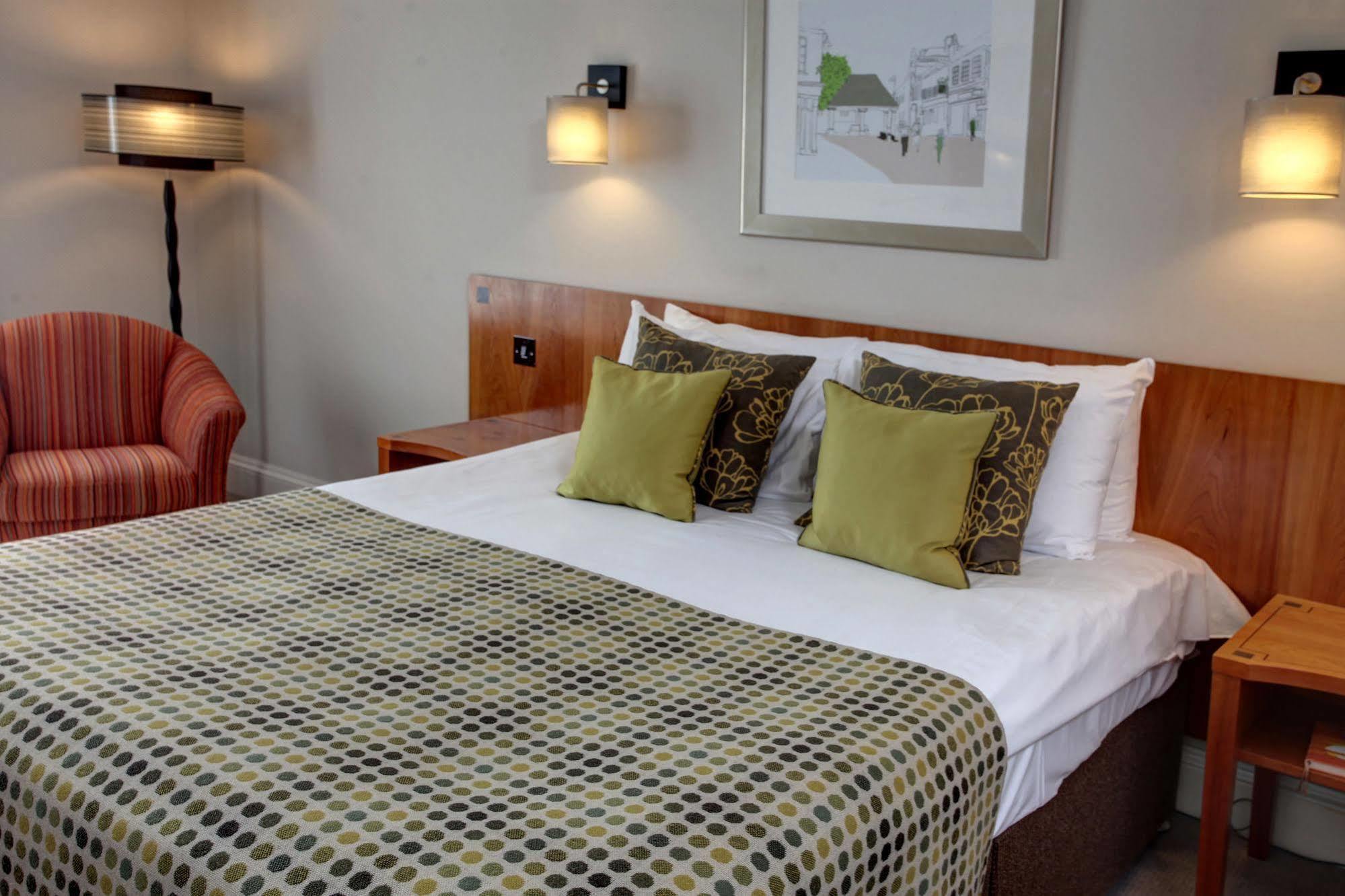 Best Western Plus Angel Hotel Chippenham  Esterno foto